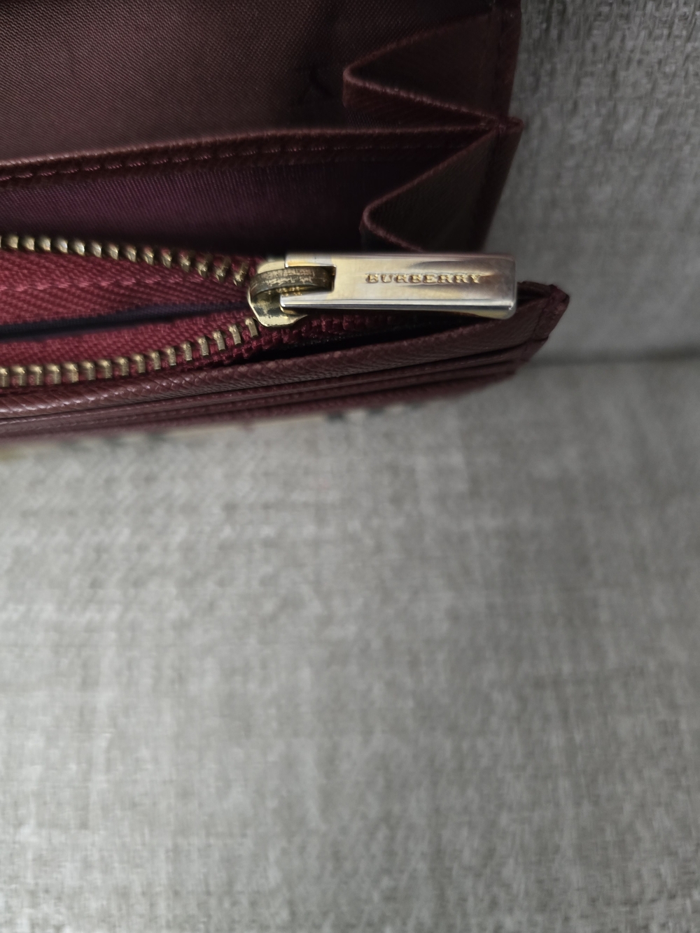 EUC Burberry Vintage Nova Check Continental Long Wallet Burgundy Leather - Picture 10 of 12